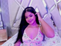 I am a small, sweet girl with a daring side. I like to create a real connection. If you are looking for authentic, warm company with a touch of mischief, maybe we have a lot to discover together.