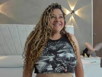 Hello, my name is Natalia, a Latin woman, curly hair, cute, I like to have fun, make me laugh, I like to please you and let us mutually fulfill our fantasies, I am very naughty but at the same time tender