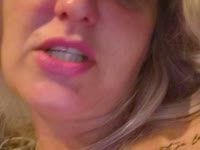 horny  blond girl, i ike to be your slut!
