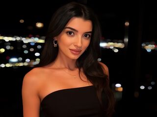 topless webcam girl BryannaRose