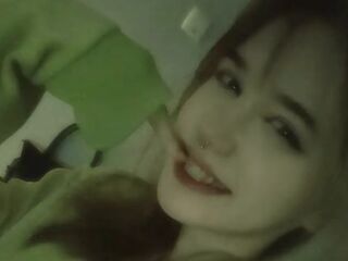 flirt chat room CamelliaVega