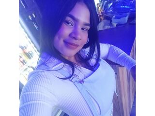 camwhore masturbating with sextoy LilaVolcan