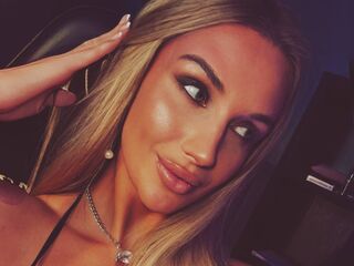webcam girl MeganHamillton