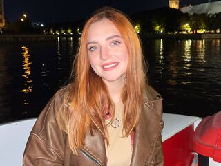 camwhore spreading pussy HongKinsel