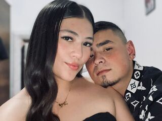 hot chatroom couple webcam ChloeAndAdam