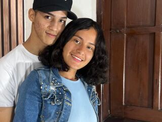 livesex blowjob CnadyAndOliver