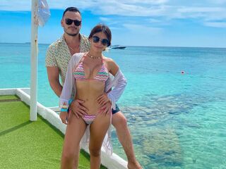 camgirl blowjob cam LyndaAndAntony