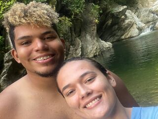 closeup pussy cam ManeandValentina