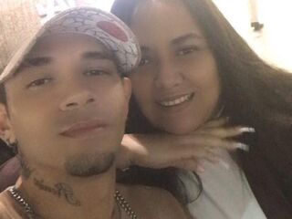 sexy webcam couple photo YobanaReina