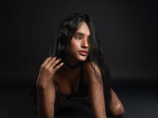 squirting girl cam AlessiaThomsen