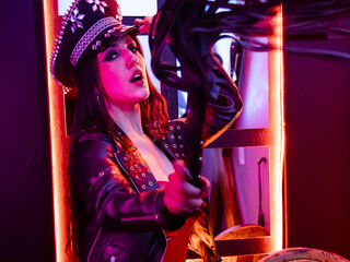 bdsm cam video CleodoraNoir