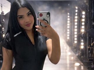 webcam girl bdsm livecam EmilyDaring