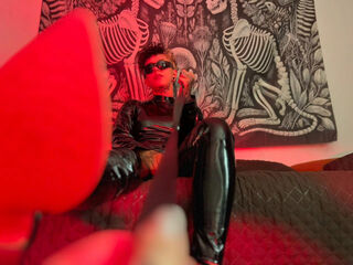 cam girl bdsm live show EvannsAbby