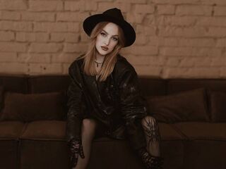topless webcam girl AdelMoons