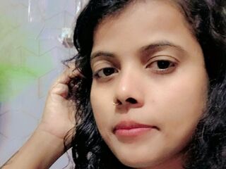 camgirl fingering shaved pussy AishwariaRaie