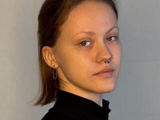 nude cam girl pic AlainaCaveness