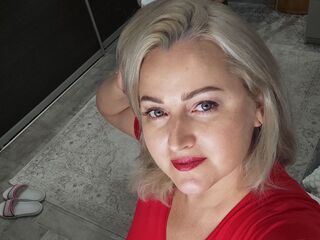 cam girl masturbating with vibrator AlexaMaddow