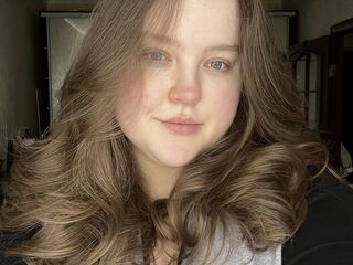 shaved pussy web cam AliceAs