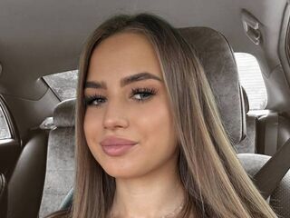 hot web cam show AliceCire