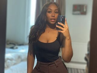 sexy camgirl picture AlynaRoss