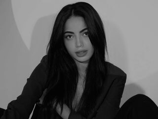 camgirl masturbating with sextoy AmaraValmont