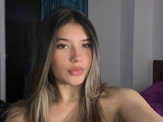 sex webcam chatroom AmberCerulli