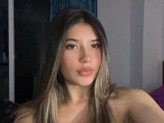 naked cam girl masturbating AmberColombia