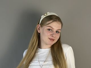 web cam live AntoniaCrumpton