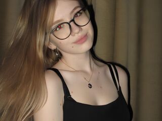 camslut naked AudreyCorby