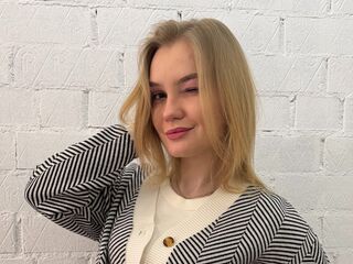 naked girl with live cam CamillaCapoccia