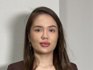 nude cam girl picture CammieLosecco