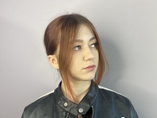 topless webcamgirl CareyParihar