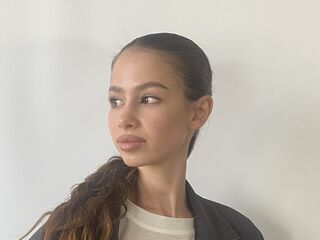 shaved pussy webcam CarlynKernell