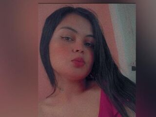 beautiful webcamgirl CataleyaLux