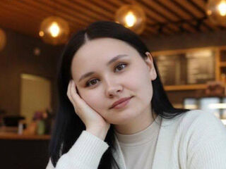 live cam show CathernKorwin