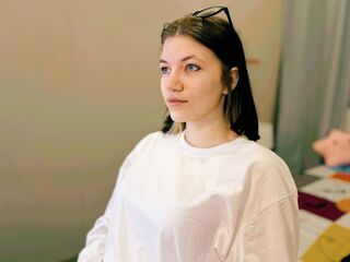 camgirl webcam CathyBarnes