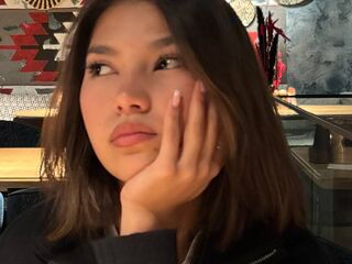 fingering camwhore CelsaCoty