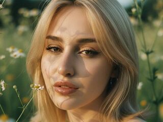 adult chat ChandraKotowski