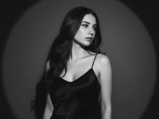 webcam striptease show CharlaDaponte