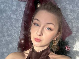 live sex pic CharoletteHeckle