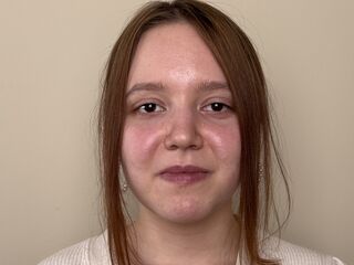 closeup webcam CleoLibrith