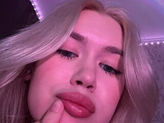 camslut naked CrystalWest