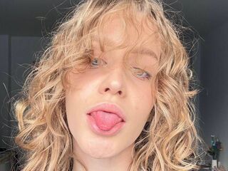 nude cam pic DaniaGanis