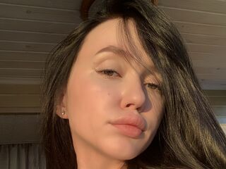 adult cam DeanneMizzell