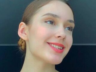 hot girl cam video DeannePlecker