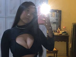 cam strip tease DebbieHill
