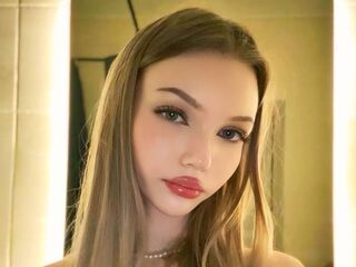 cam whore live DiannaLoiseau
