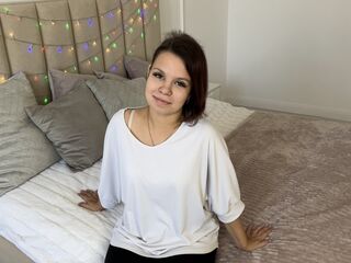 camgirl playing with sex toy DoraTurner