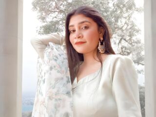anal web cam sex ElieCloe