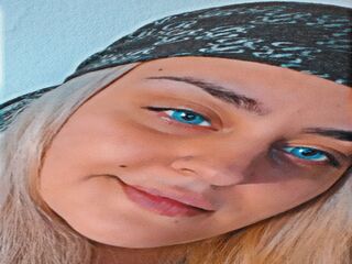 adult liveshow ElizaCarrera